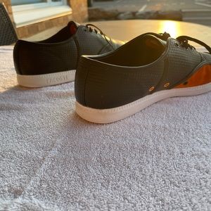 Lacoste shoes black with orange usa 12 / uk 11 / eur 46